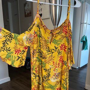 Flowy 3/4 Sleeved Tunic